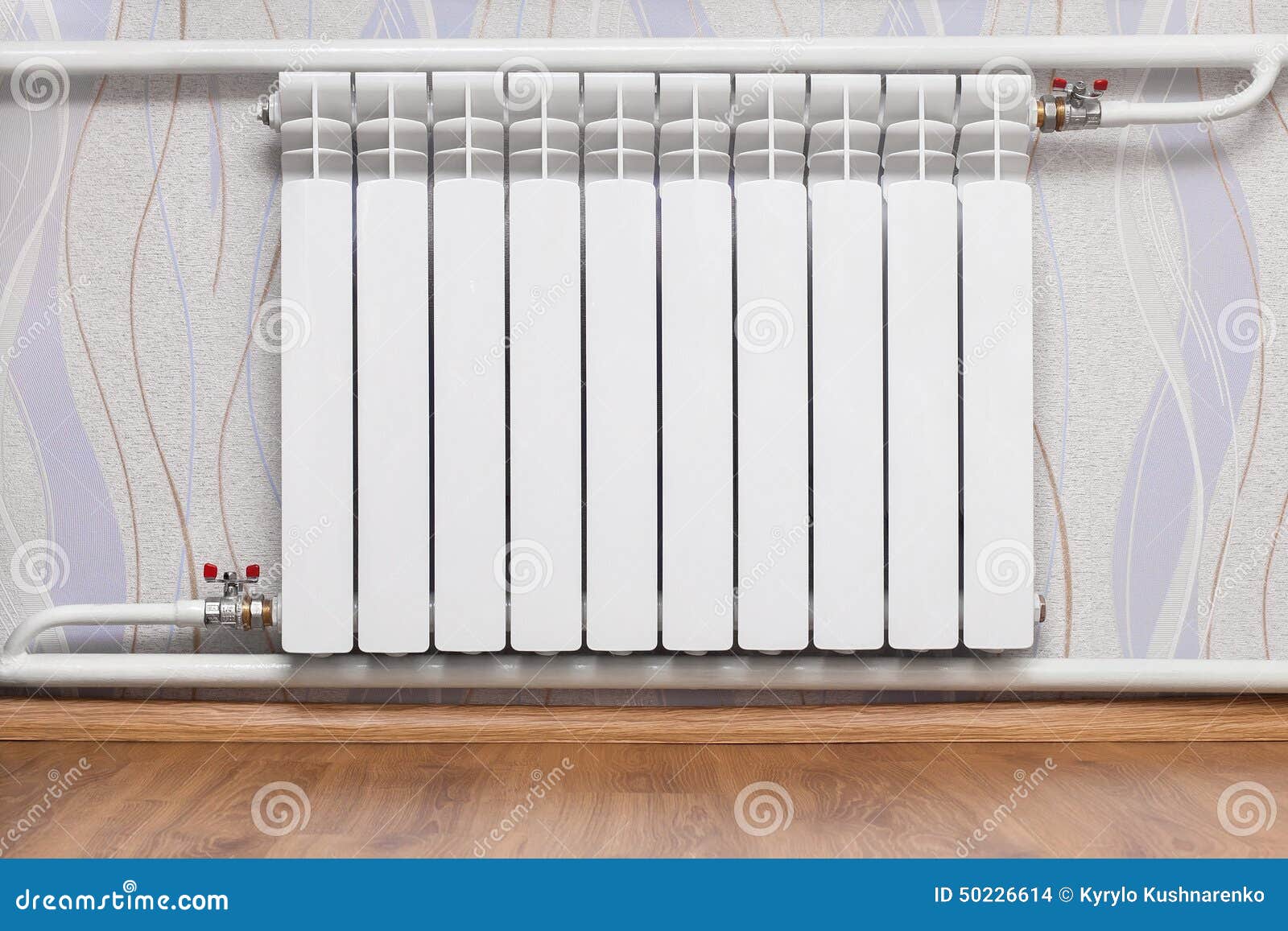 Radiateur De Chauffage Dans La Chambre Photo stock Image of étage