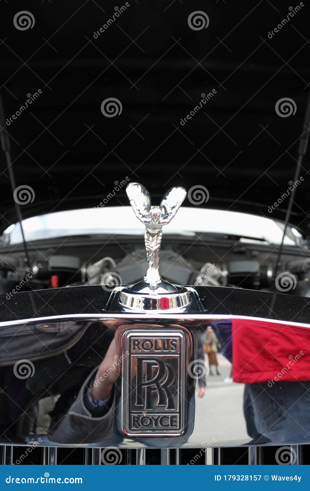 RollsRoyce Silver Spirit Spur Dismantle and refit the front grill DIY YouTube #12 RollsRoyce Silver Spirit Spur Dismantle and refit the front grill DIY YouTube