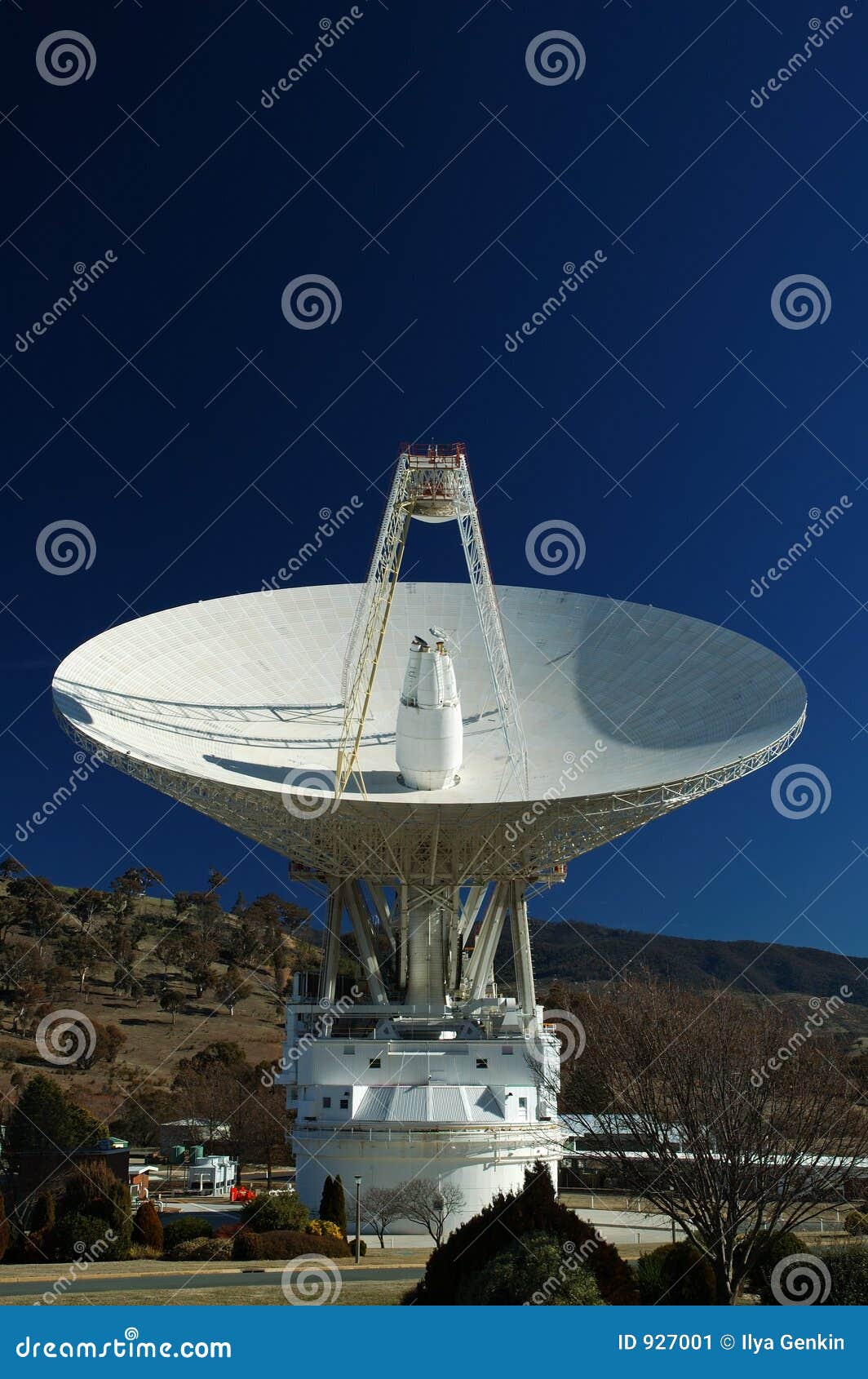 Radio Antenna Dish stock image. Image of intelligence, nasa 927001