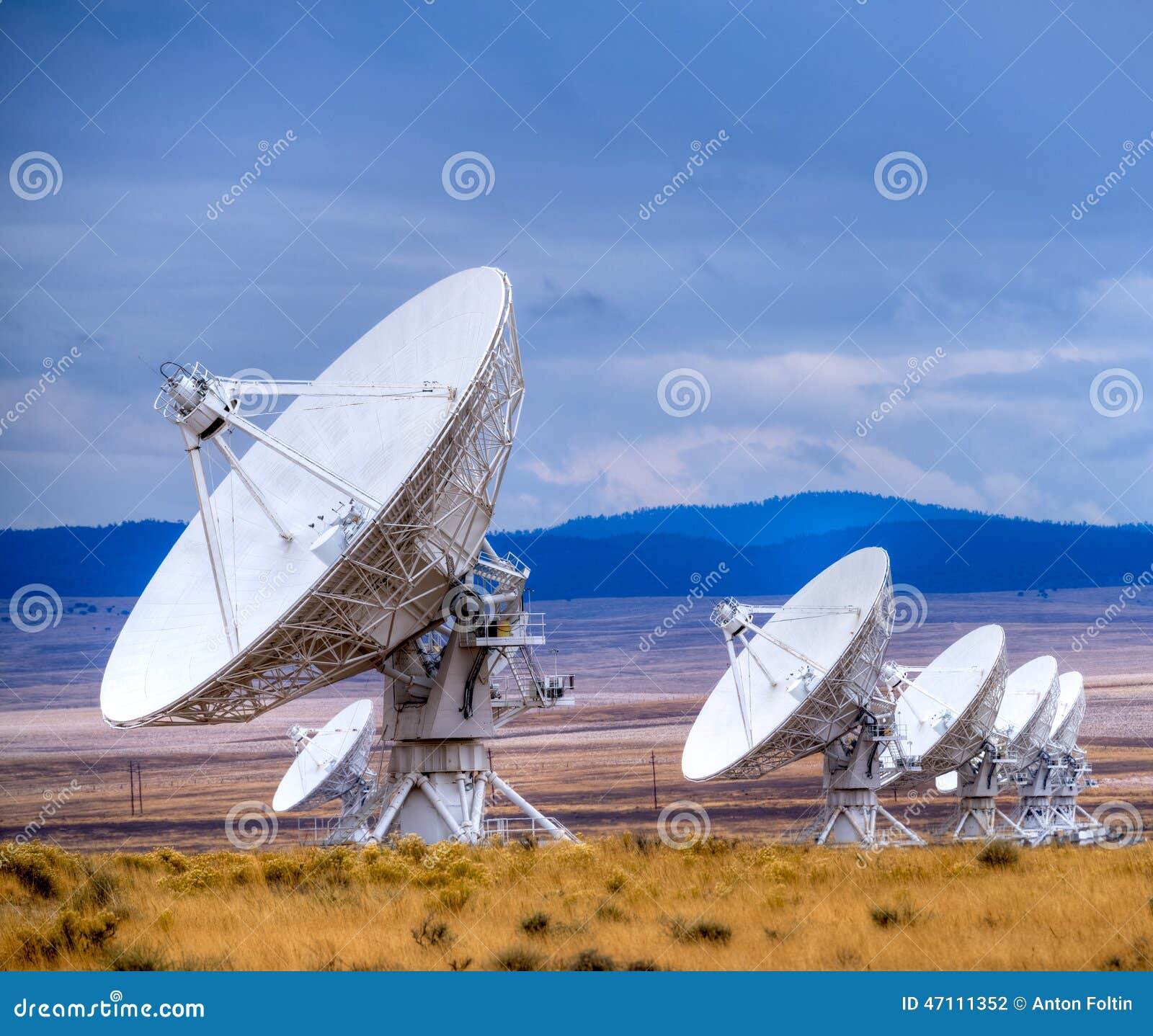 Radio antenna stock photo. Image of landscape, technology 47111352