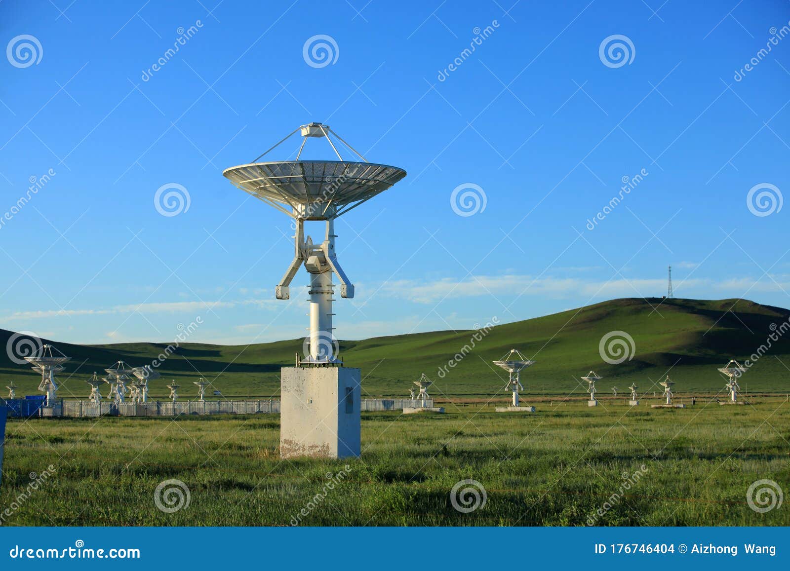 Radio telescope stock photo. Image of transmitting, array 176746404