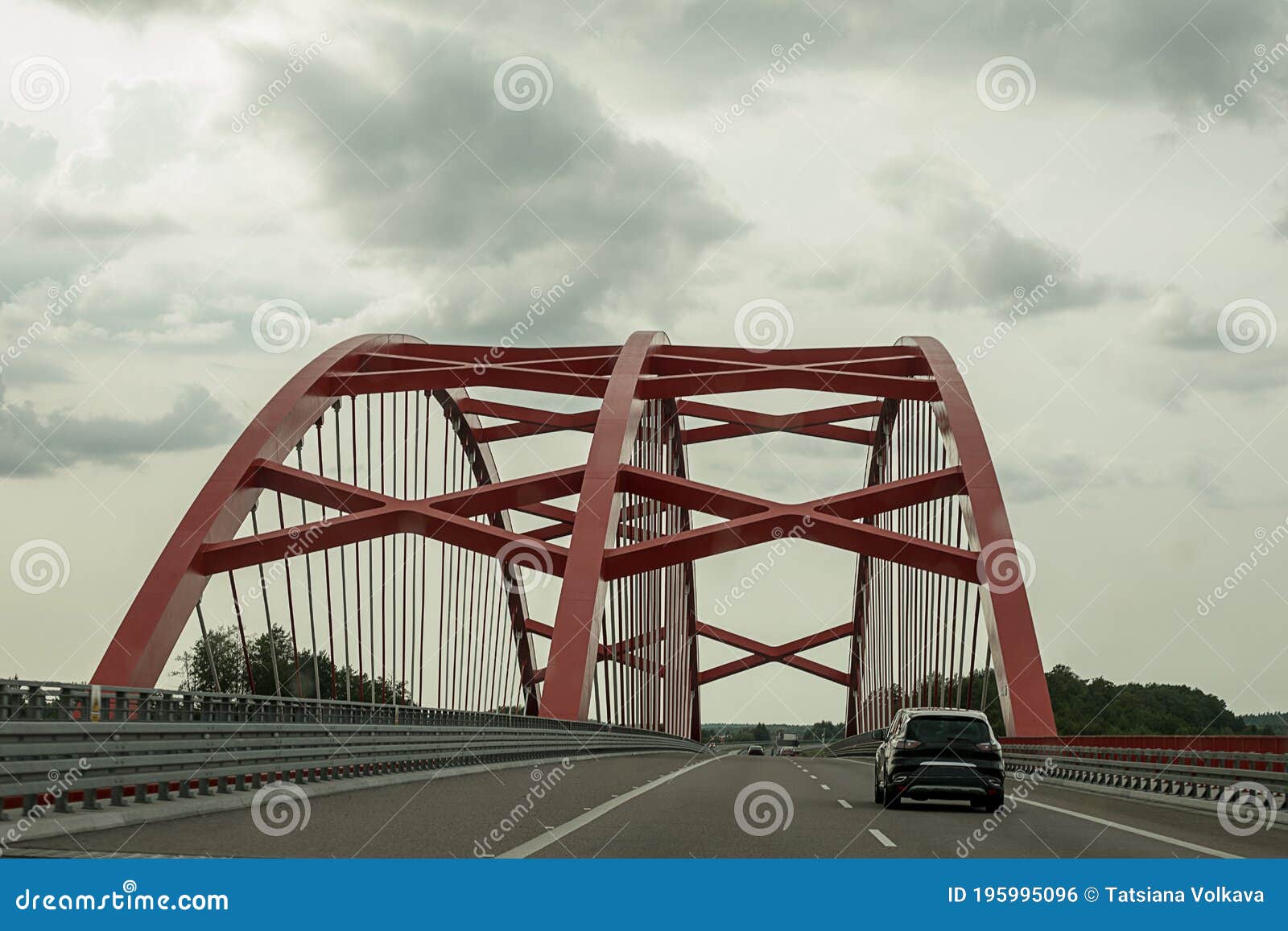 rail length across the river on steel bridge