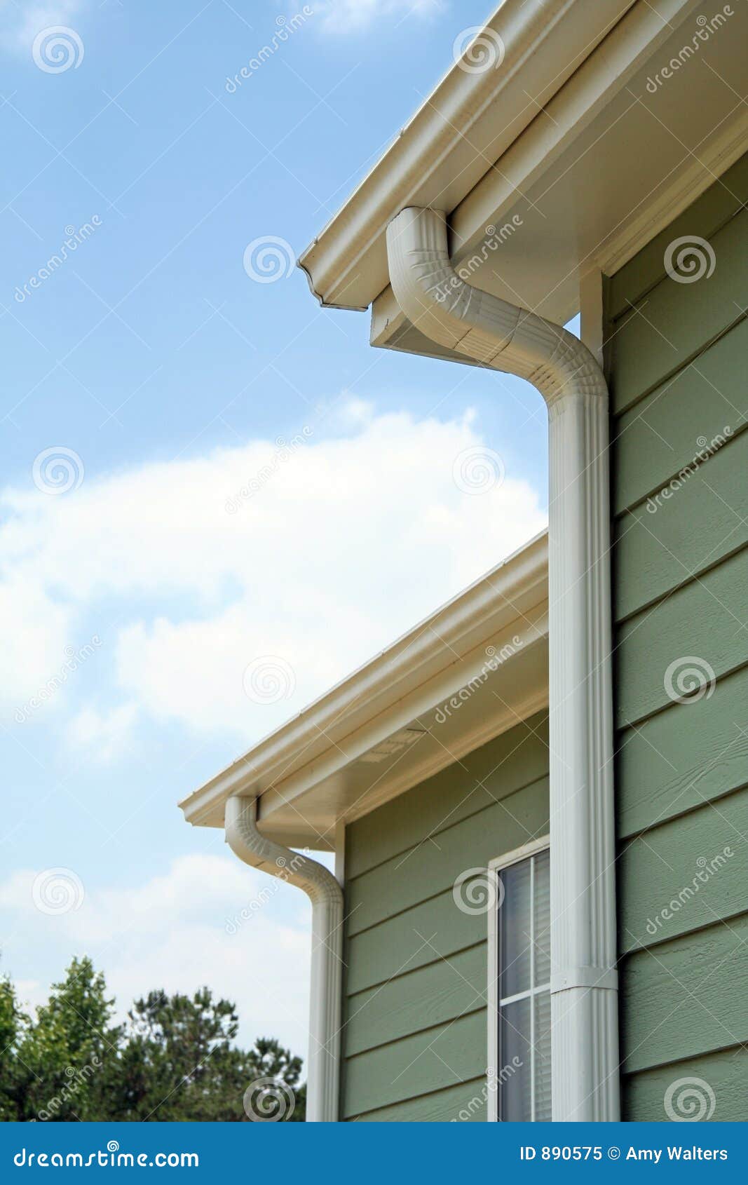 Rain gutters on a home stock image. Image of gully, outside 890575