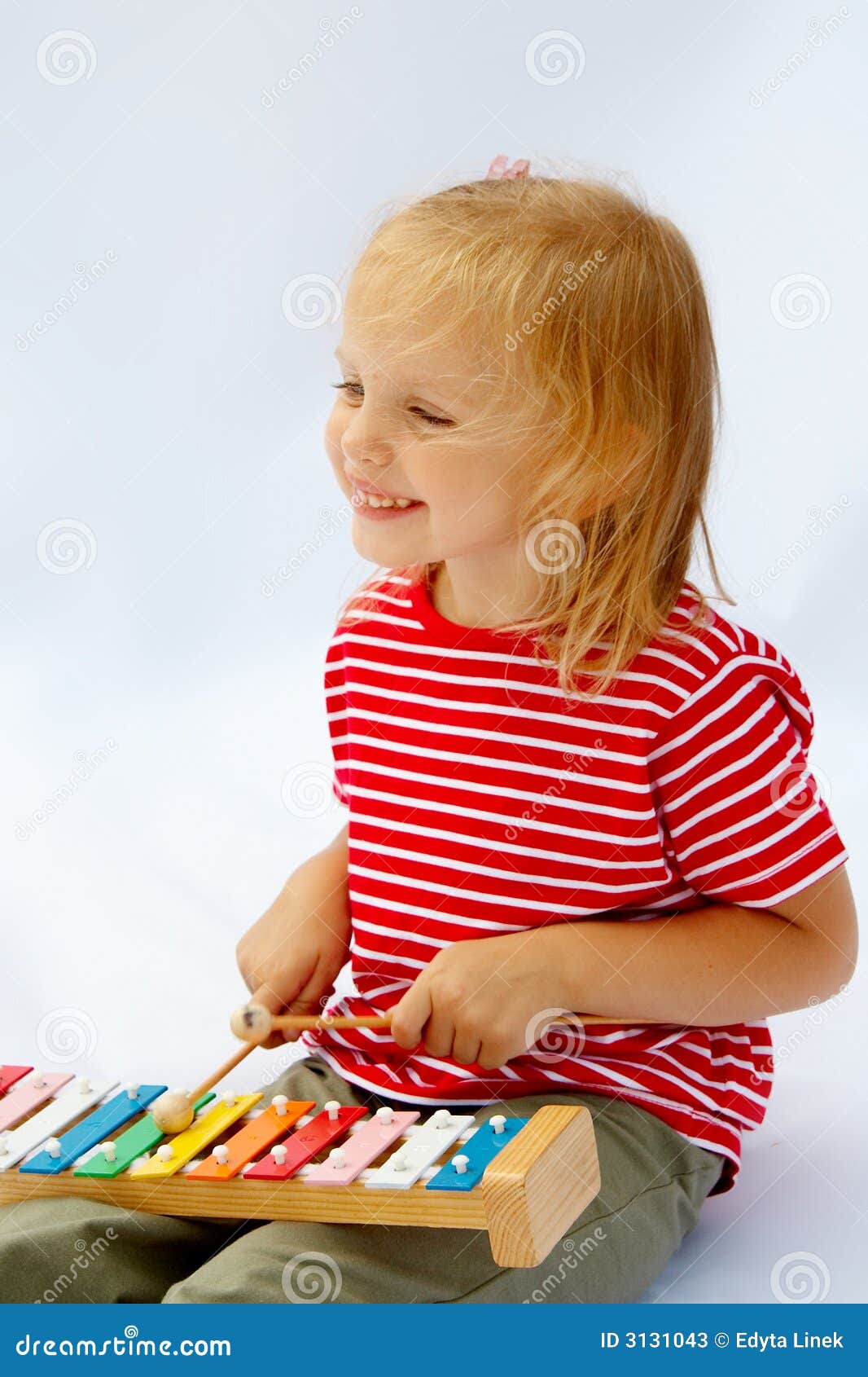 Rainbow xylophone stock image. Image of beating, girls 3131043