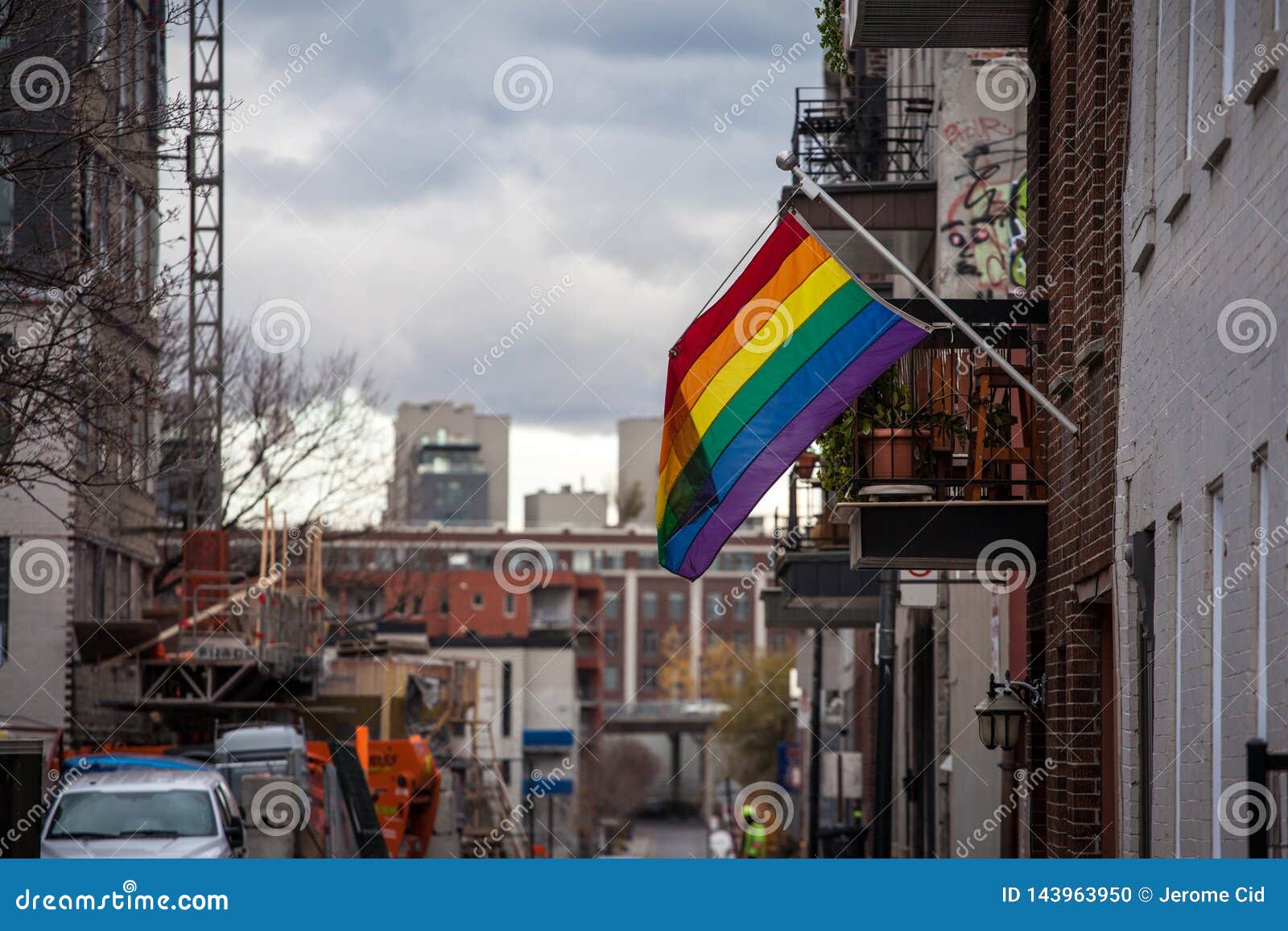 HẸN HÒ ĐỒNG TÍNH Ở GLASGOW