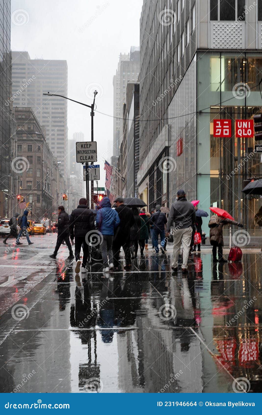 Rainy day in New York City editorial stock image. Image of avenue -  231946664