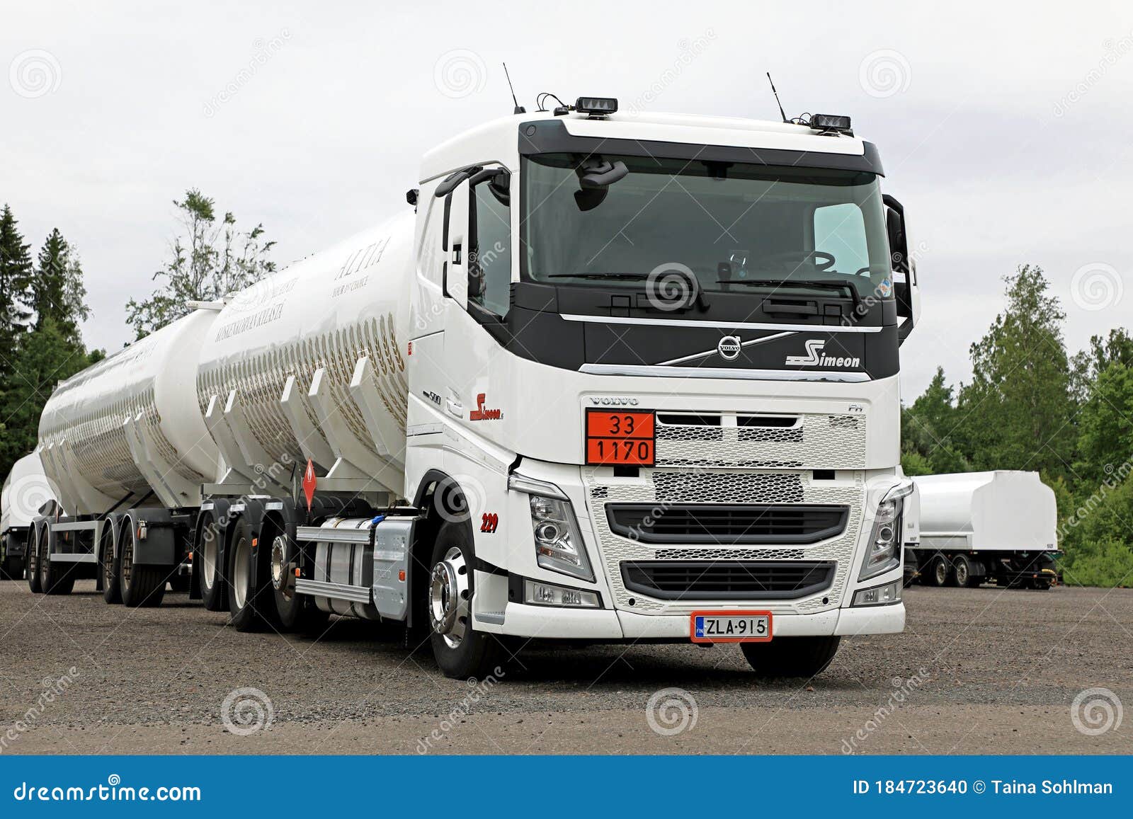 Truckrohling + VOLVO FH2014 Tankzug weiss / white 