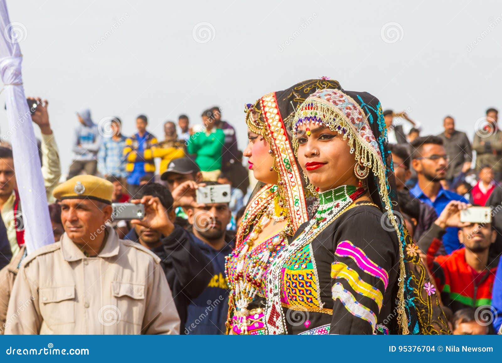 Rajasthani dancers editorial stock image. Image of fair - 95376704