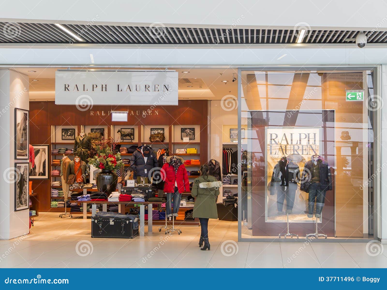 excuus grafiek Sportschool Ralph Lauren shop editorial photo. Image of fashion, branded - 37711496