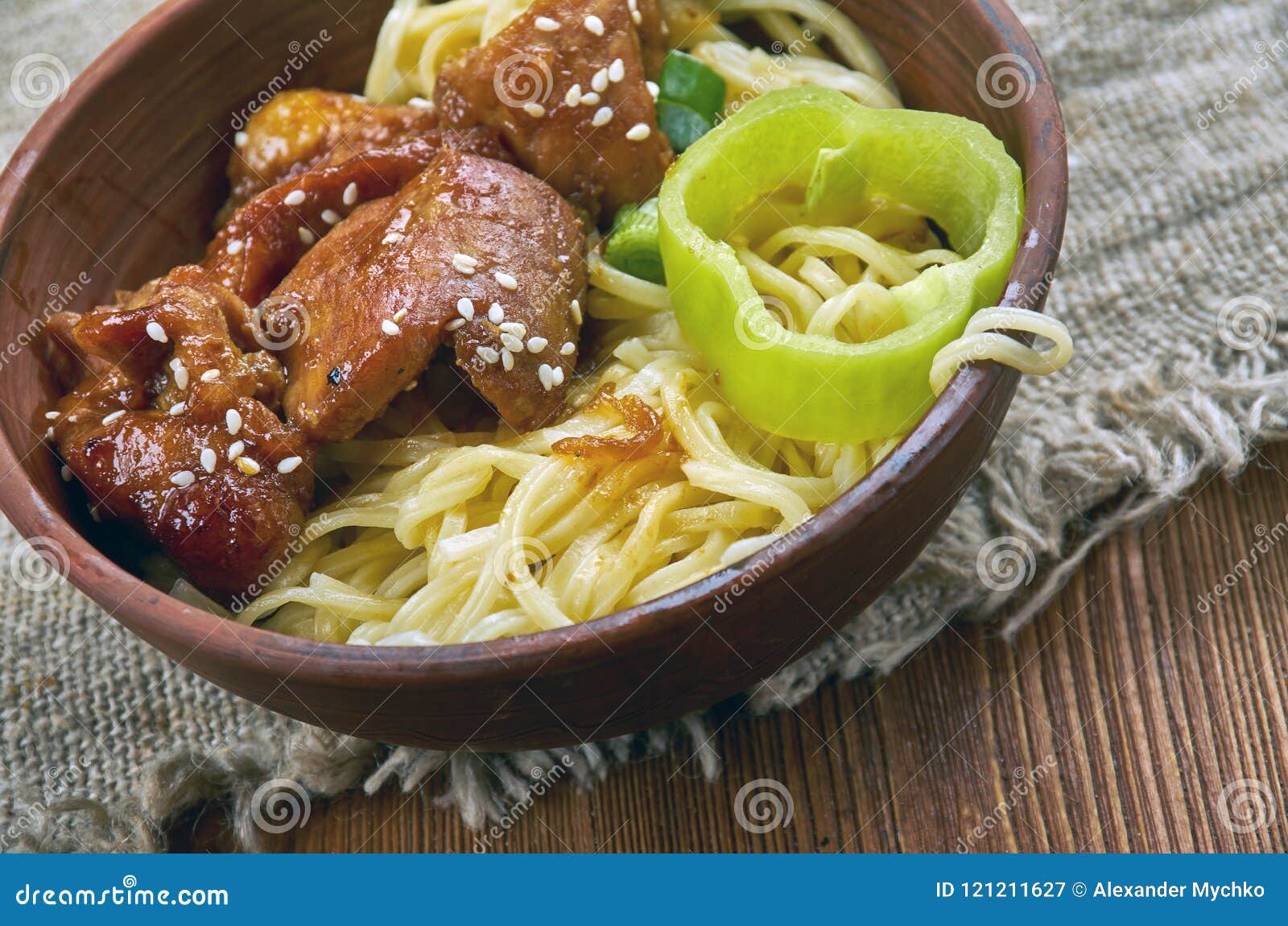 Ramen Noodle Skillet with Steak Stock Image - Image of chinese, soup