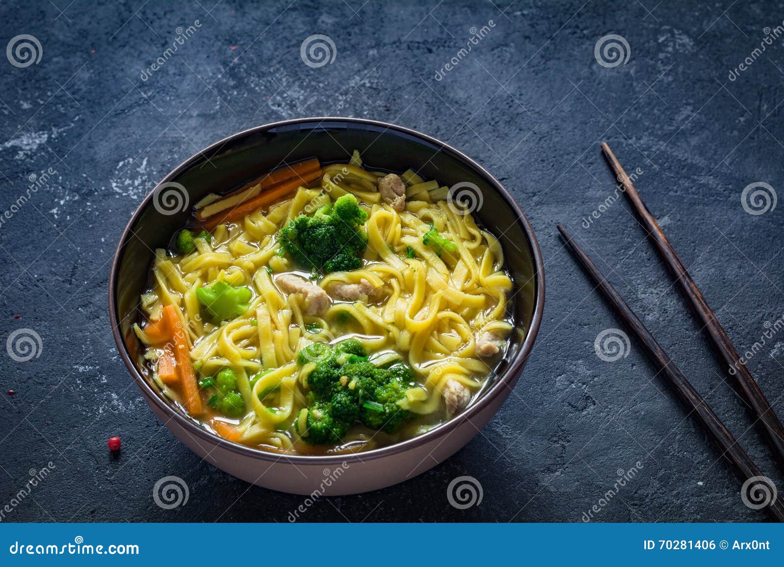 Ramen Soupe De Nouilles Asiatique Photo stock Image du épice
