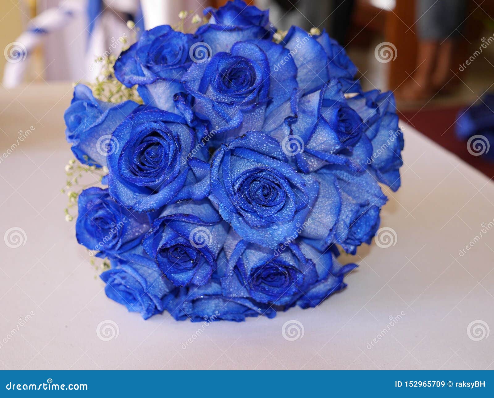 Ramo De La Boda De Rosas Azules Imagen de archivo - Imagen de fondo, novia:  152965709