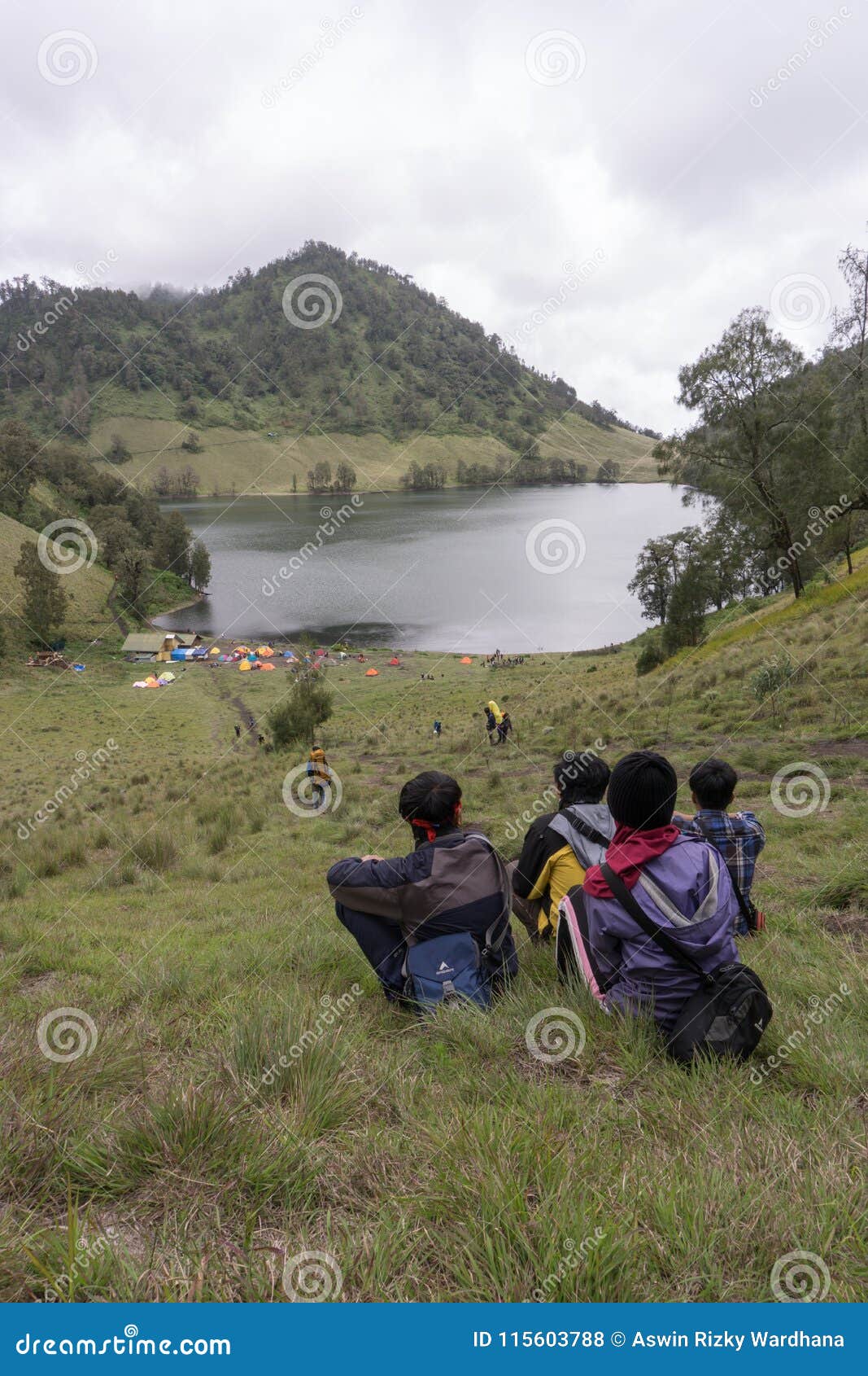 Ranu Kumbolo With Friends On December Editorial Stock Photo Image of landscape, bromo: 115603788 Ranu Kumbolo With Friends On December Editorial Stock Photo Image of landscape, bromo: 115603788
