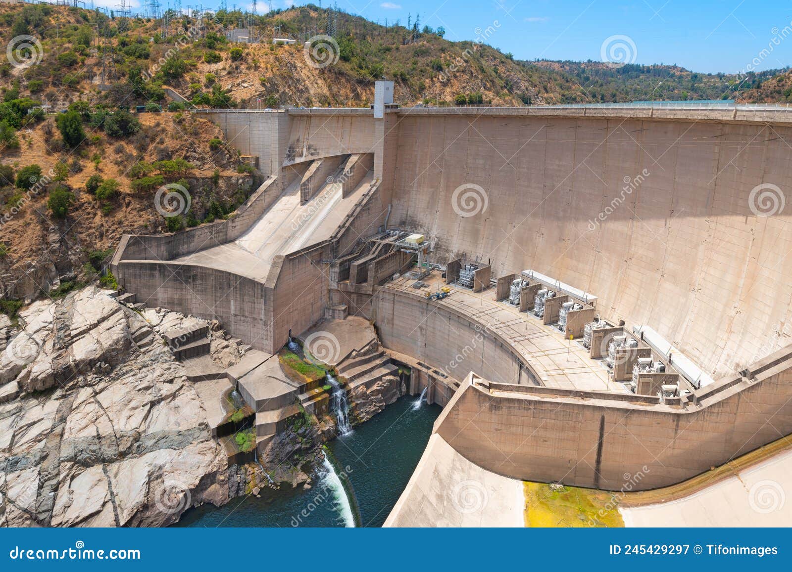 the rapel dam in chile
