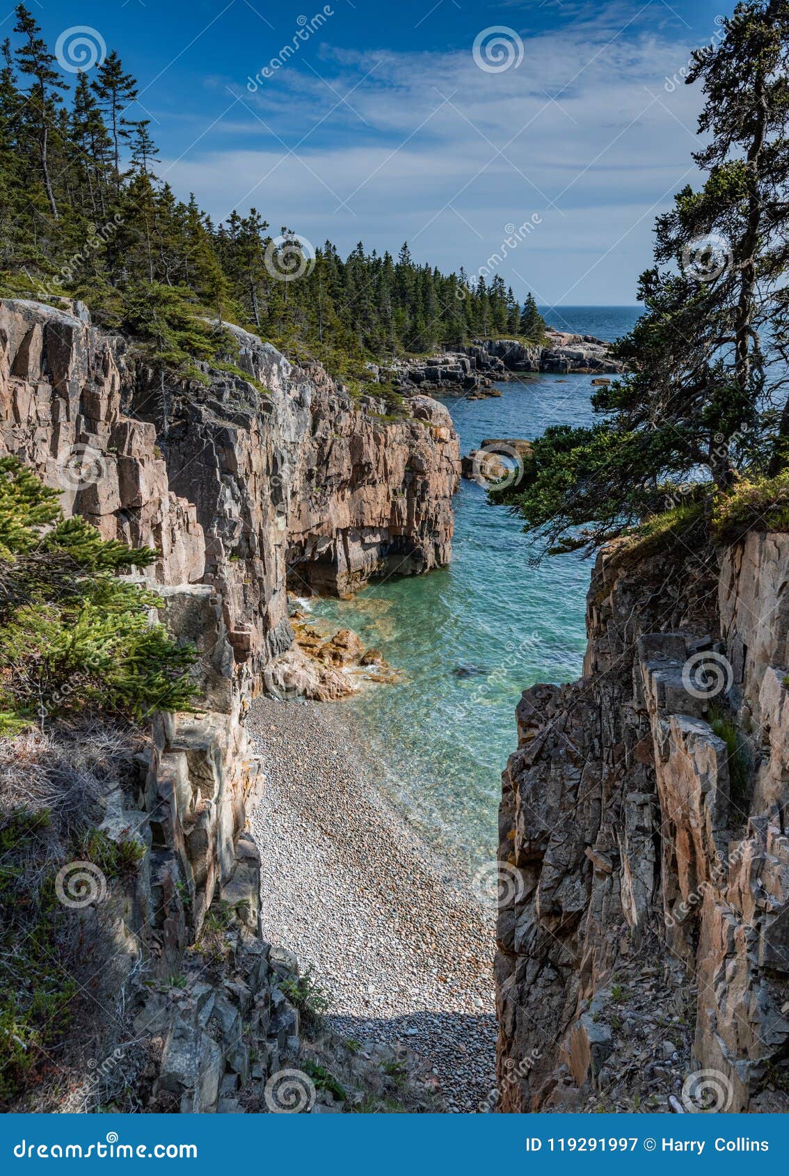 Ravens Nest in Maine stock image. Image of house, everglades 119291997