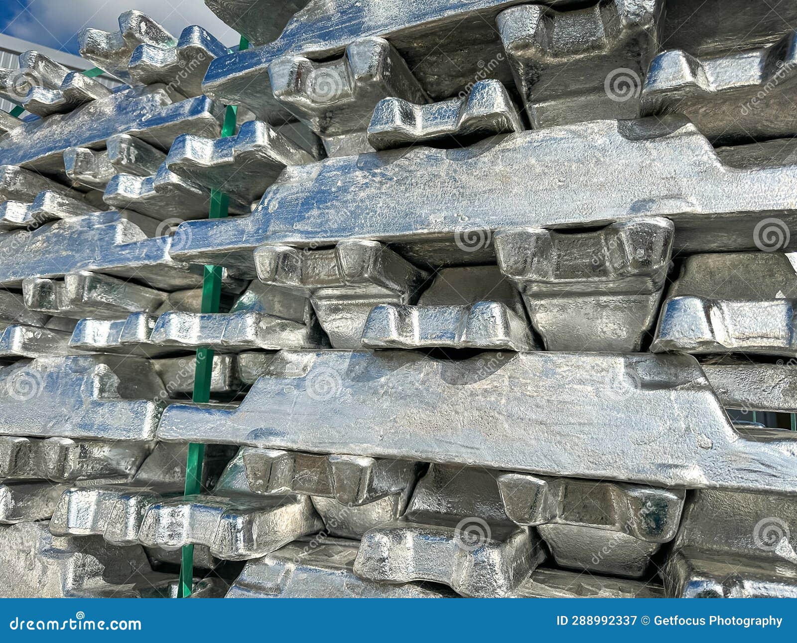 Raw Aluminum stock image. Image of metal, export, melt 288992337