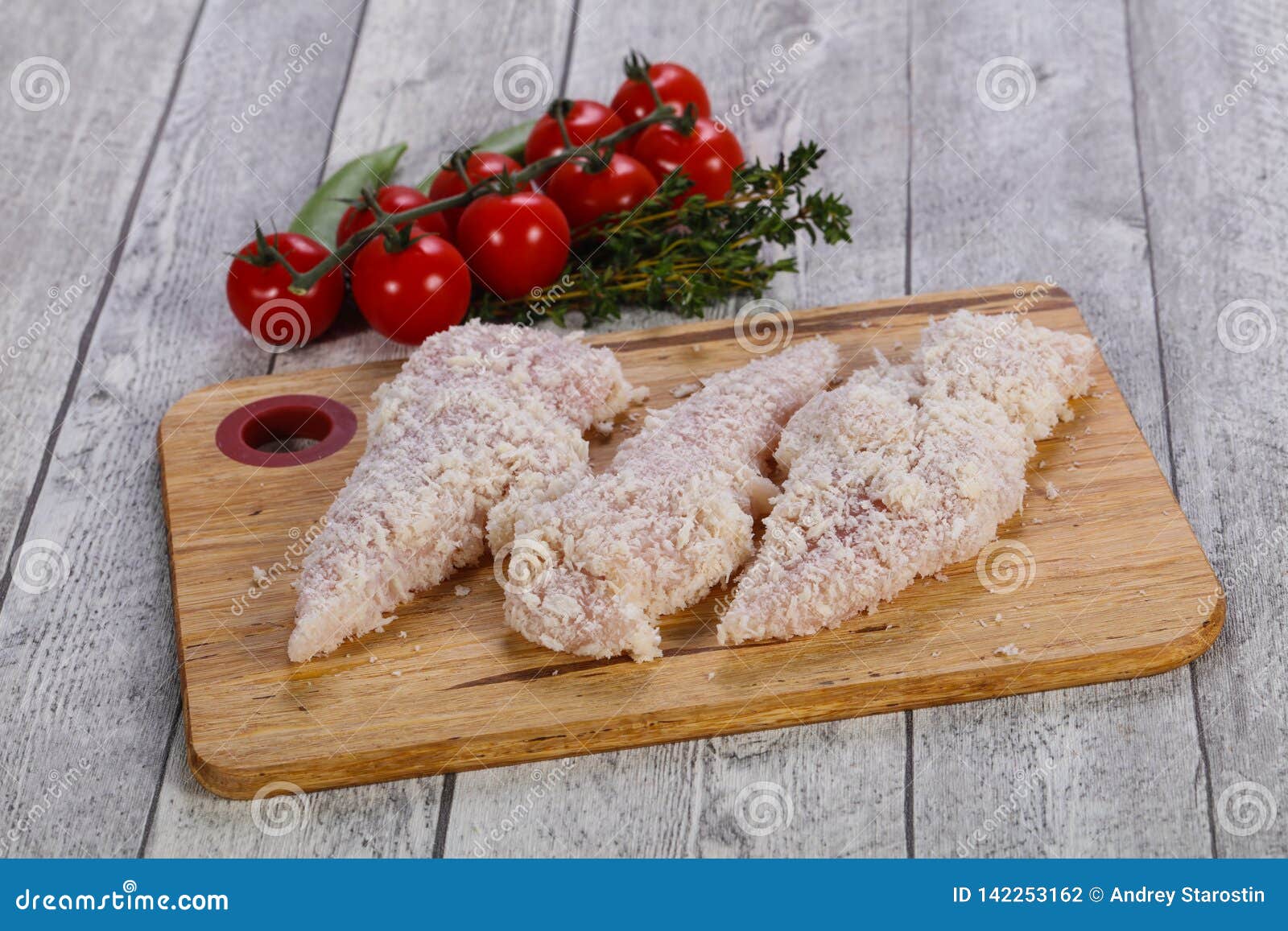 Raw chicken cutlet stock photo. Image of mince, meal 142253162
