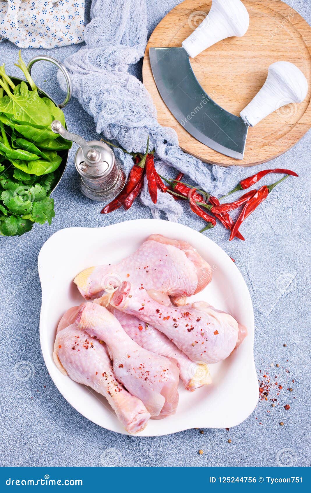 Chicken legs with spinach stock photo. Image of cook 125244756