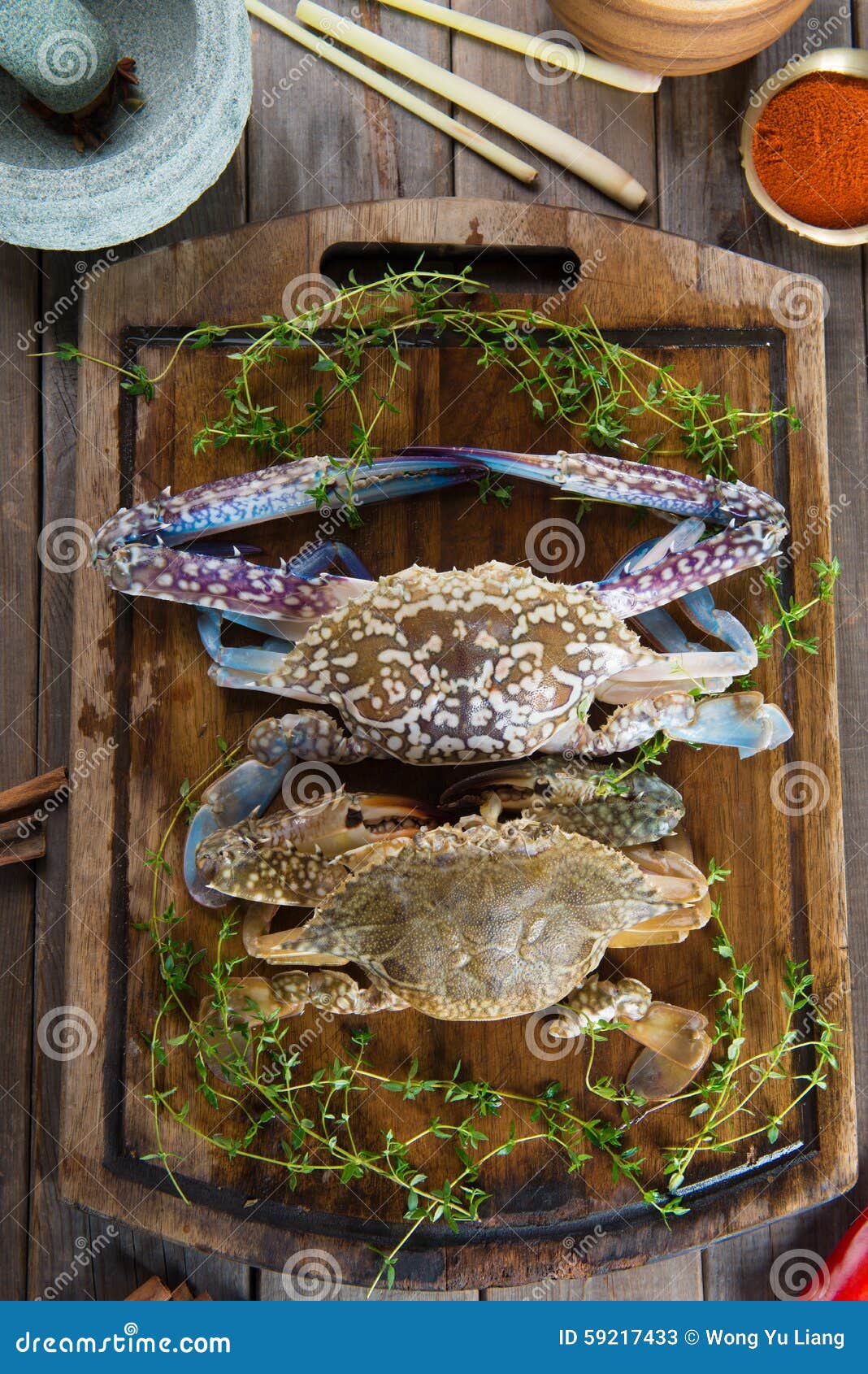 Raw crabs with spices stock image. Image of claw, delicious 59217433
