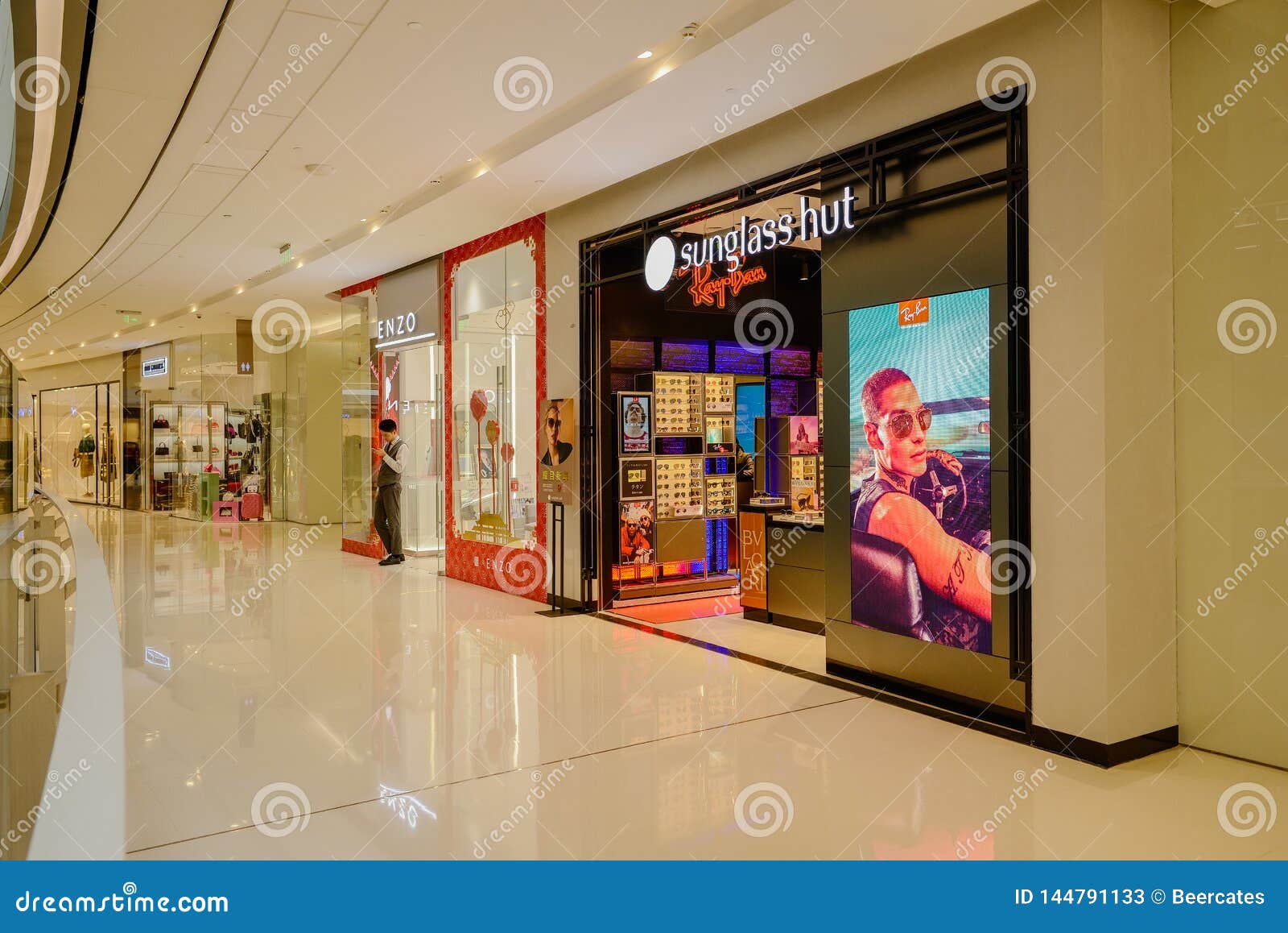 ray ban sunglasses shop