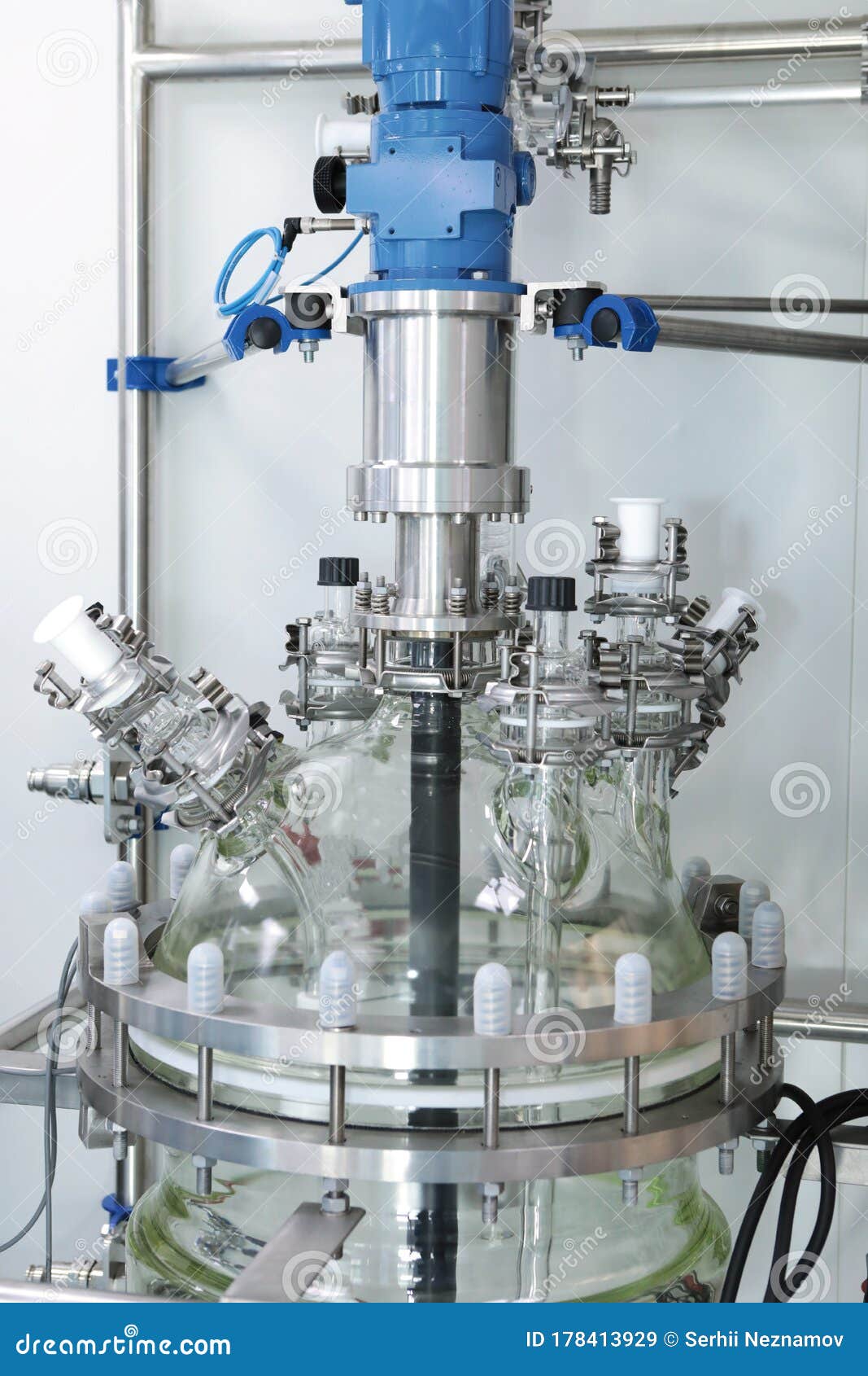 Reactors of Suspensions and Solutions. Manufacture of Pharmaceutical