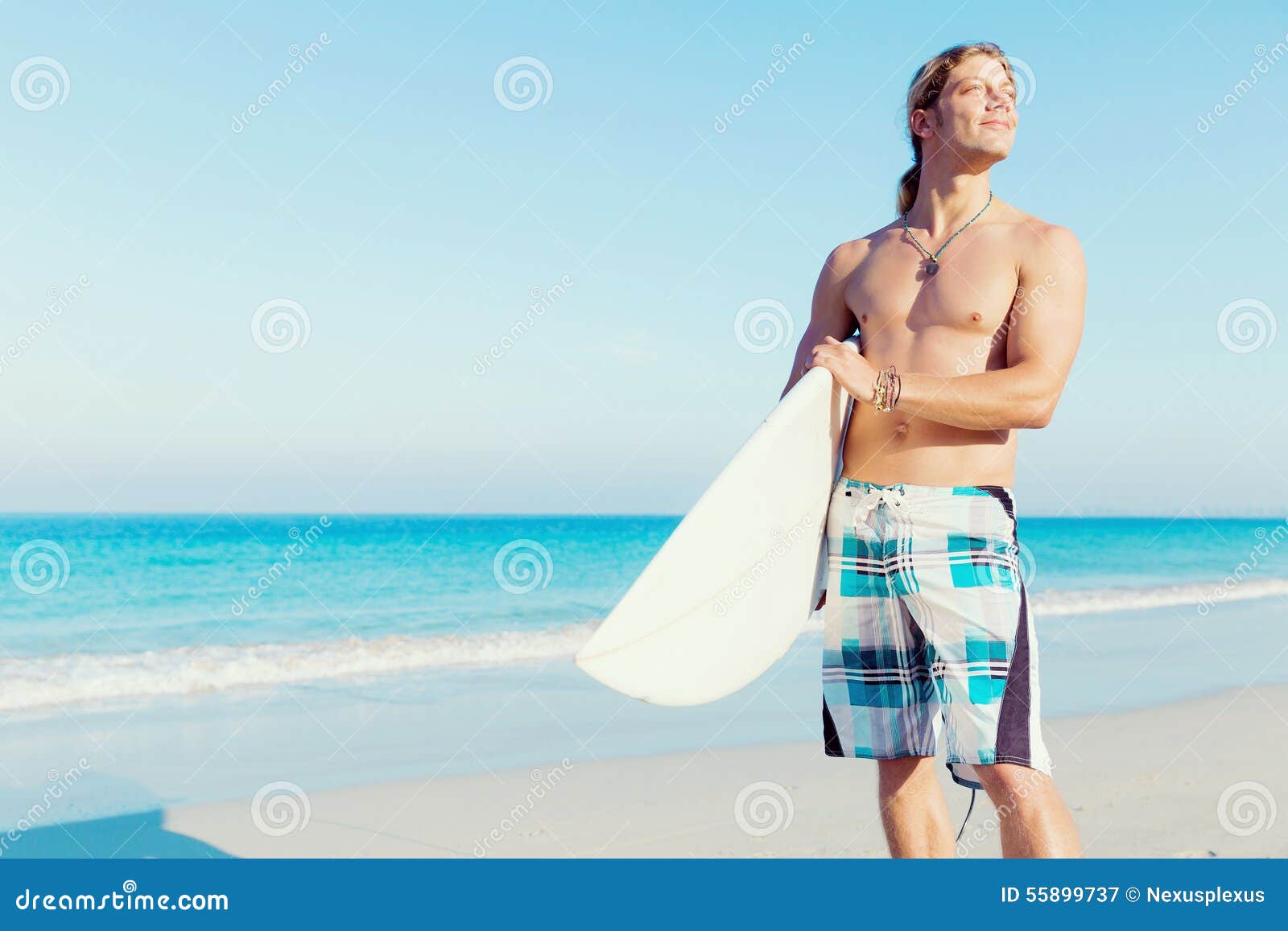 Ready to hit waves stock image. Image of active, recreation - 55899737