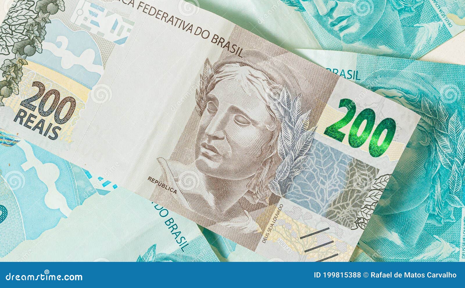 Real Currency. Dinheiro, Brasil, Reais. Banknotes of 200 Reais. Stock Photo  - Image of dinheiro, banco: 199815388