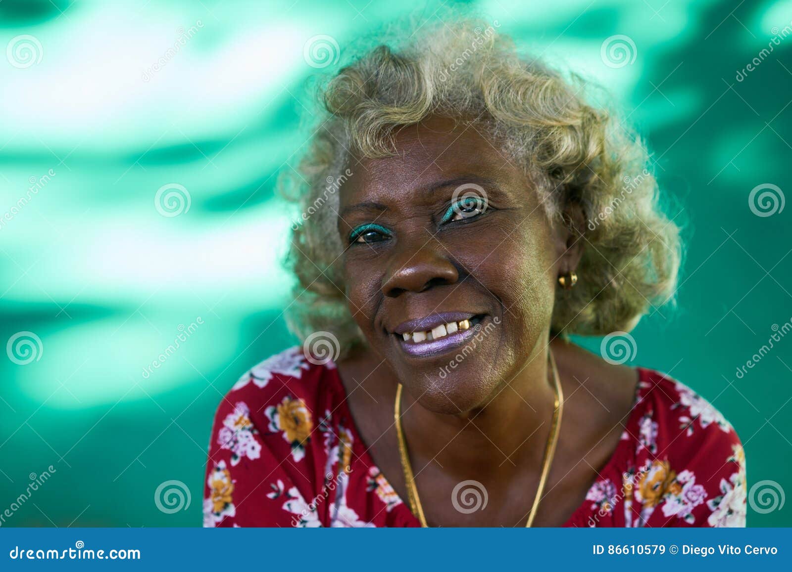 Real People Portrait Funny Elderly Woman Hispanic Lady Laughing Stock Image  - Image of funny, black: 86610579