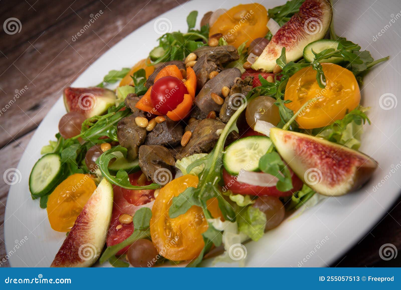 Salada com Fígado de Frango 