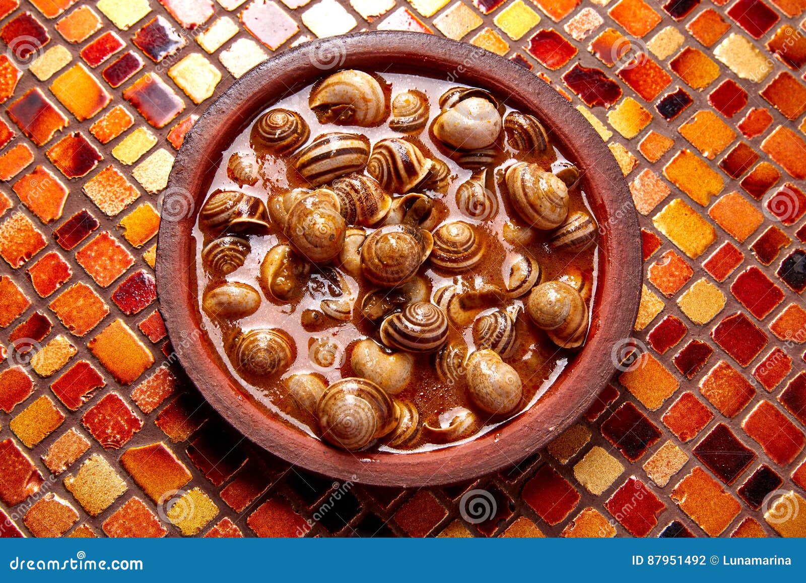 Recette D'escargot De Tapas D'Espagne Photo stock - Image du cours