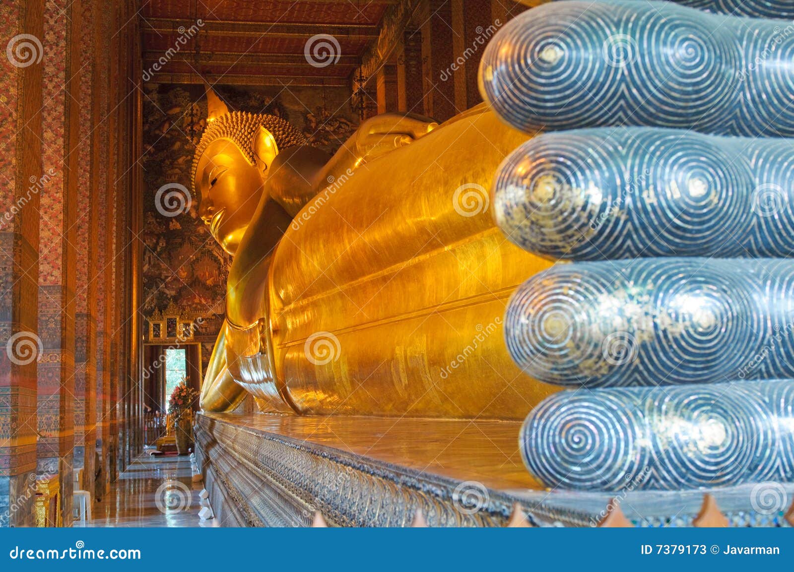 reclining buddha, wat pho, bangkok