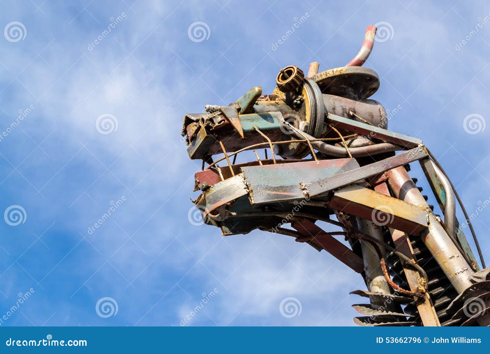 Recycled Metal Scrap Animal Head Stock Photo - Image of junk, cyber:  53662796