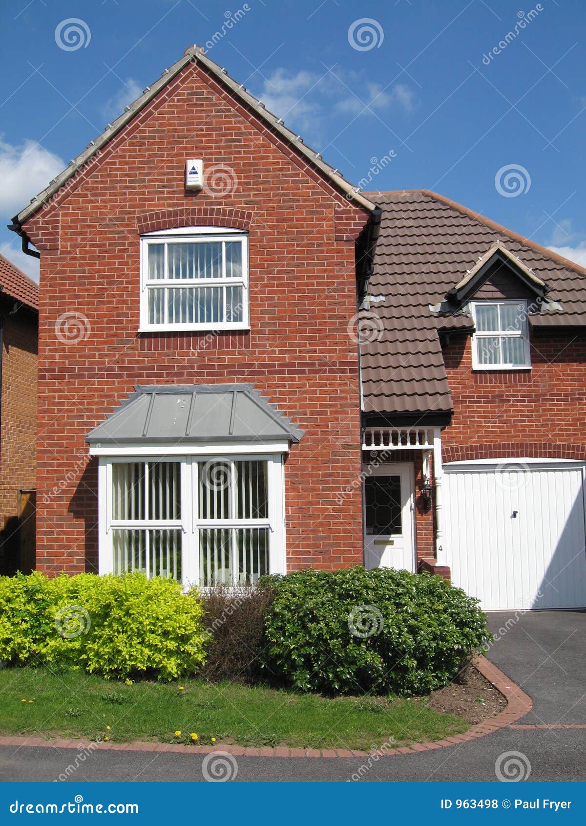 Skat Kredsløb Vælge Red brick house UK stock photo. Image of estate, brick - 963498