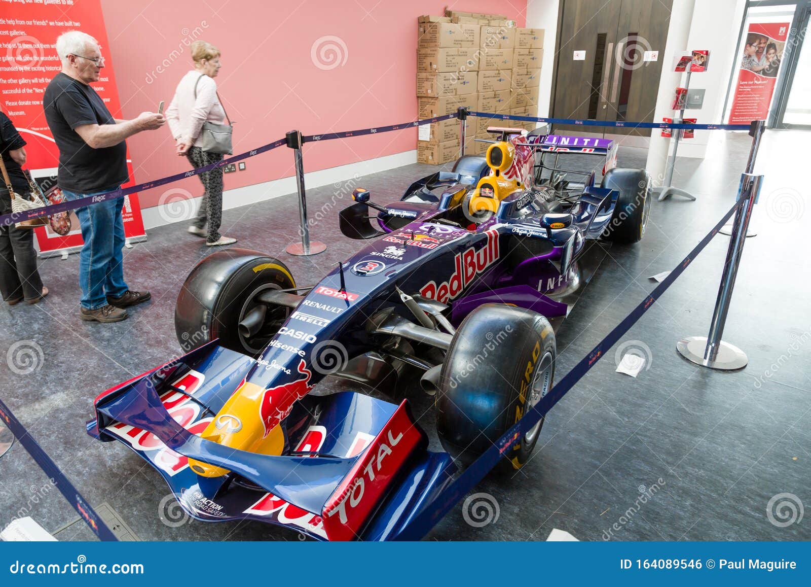 Halloween Sæt ud ophøre Red Bull Formula 1 Car Milton Keynes Museum Editorial Photo - Image of  automobile, museum: 164089546