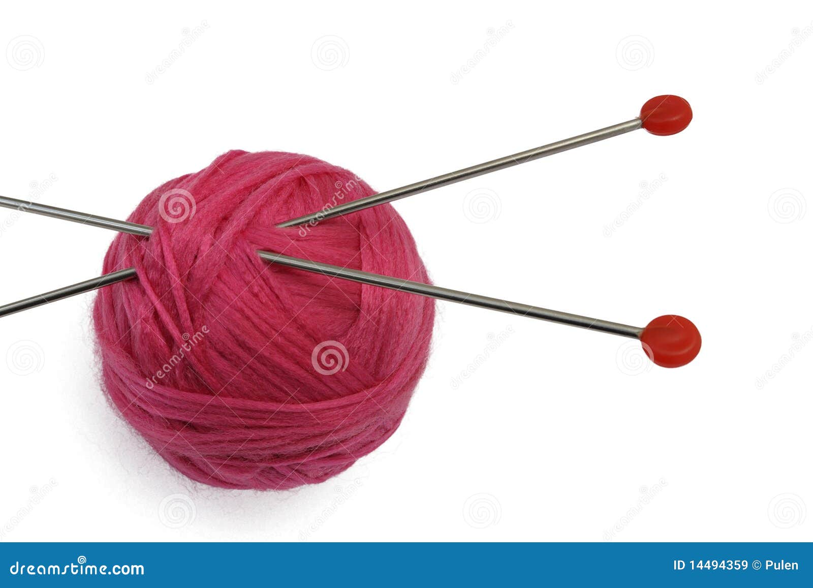 red-clew-two-knitting-needles-14494359.jpg