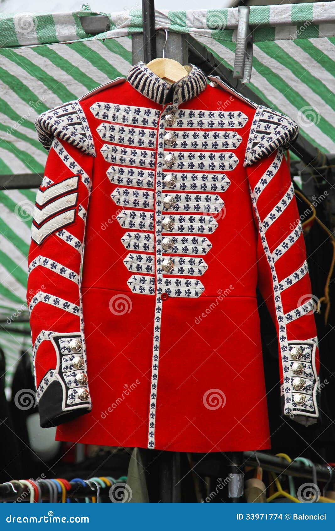 Red Coat Uniform Stock Images Image 33971774