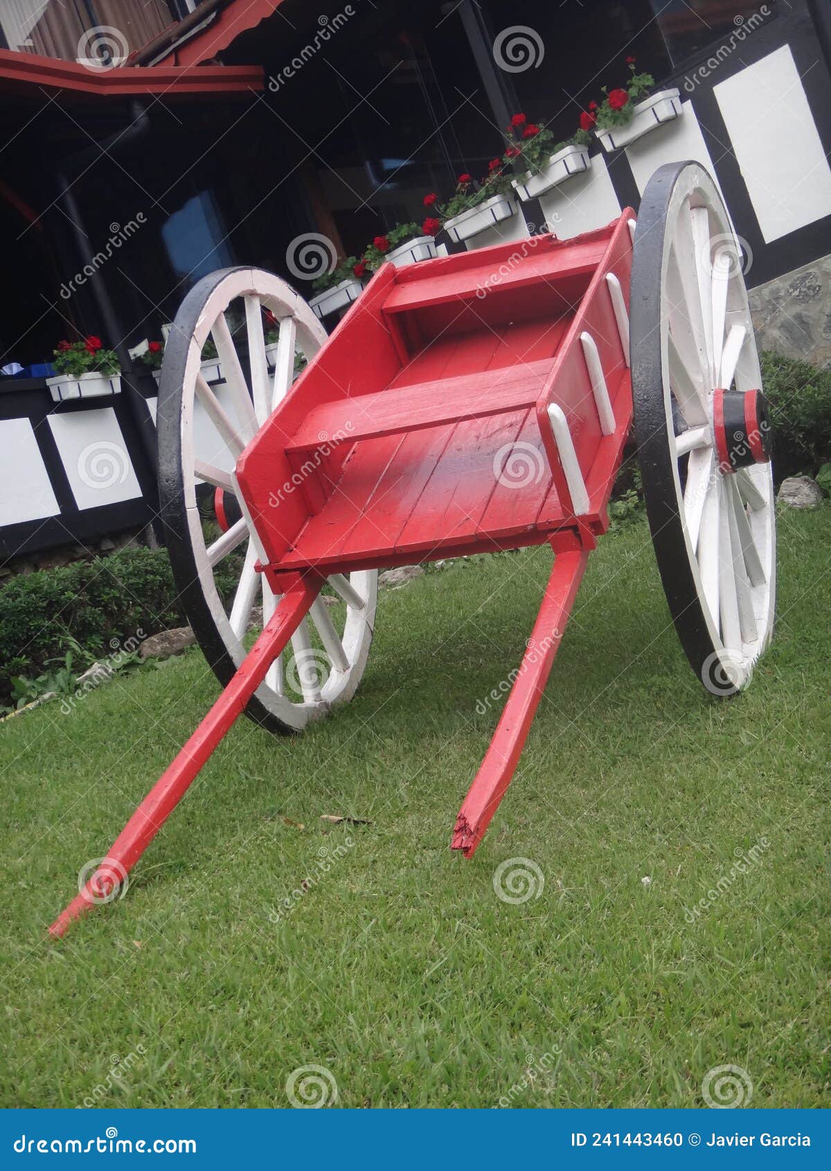 red colonera wagon
