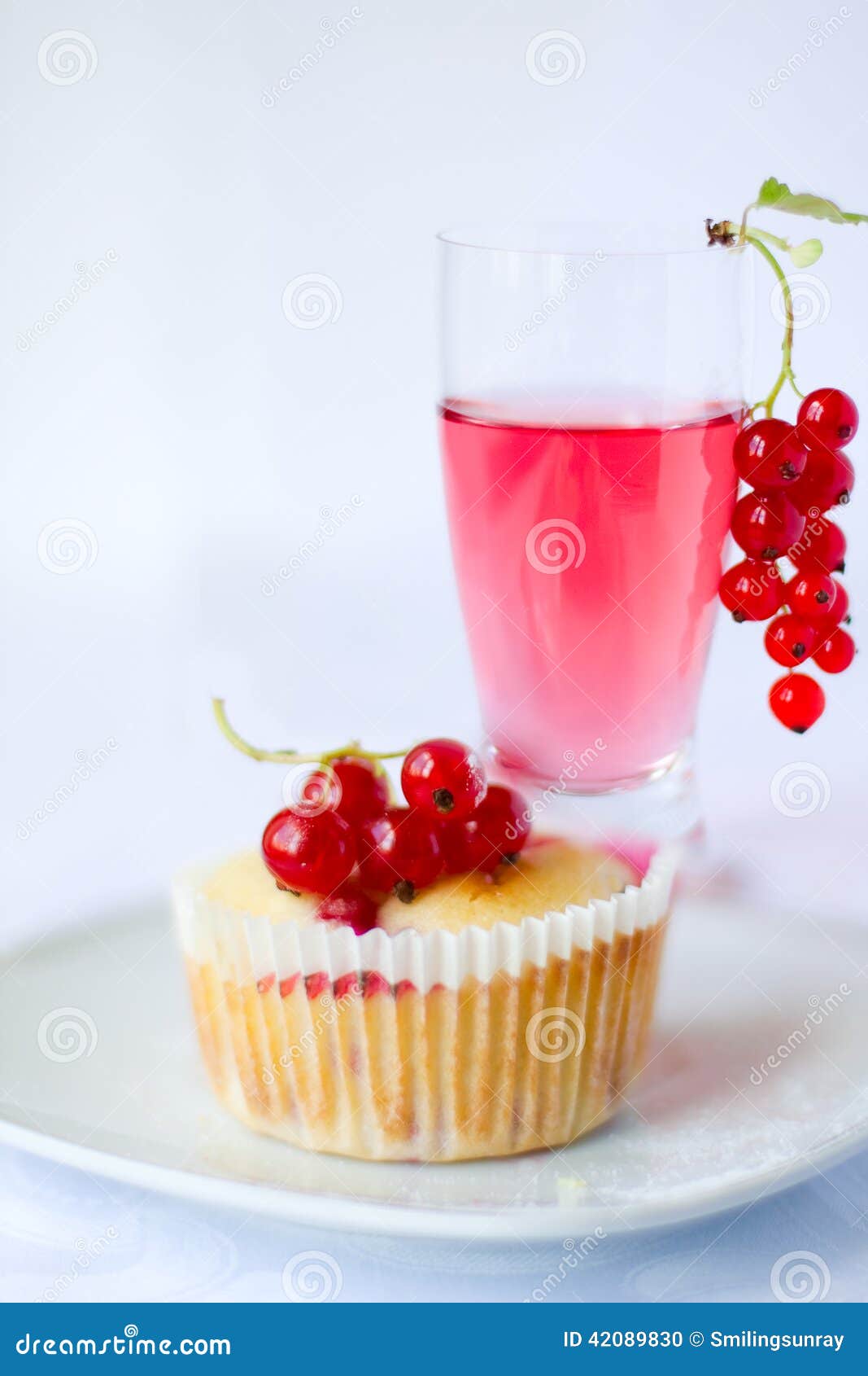 Red currant muffin stock photo. Image of food, ingredient 42089830