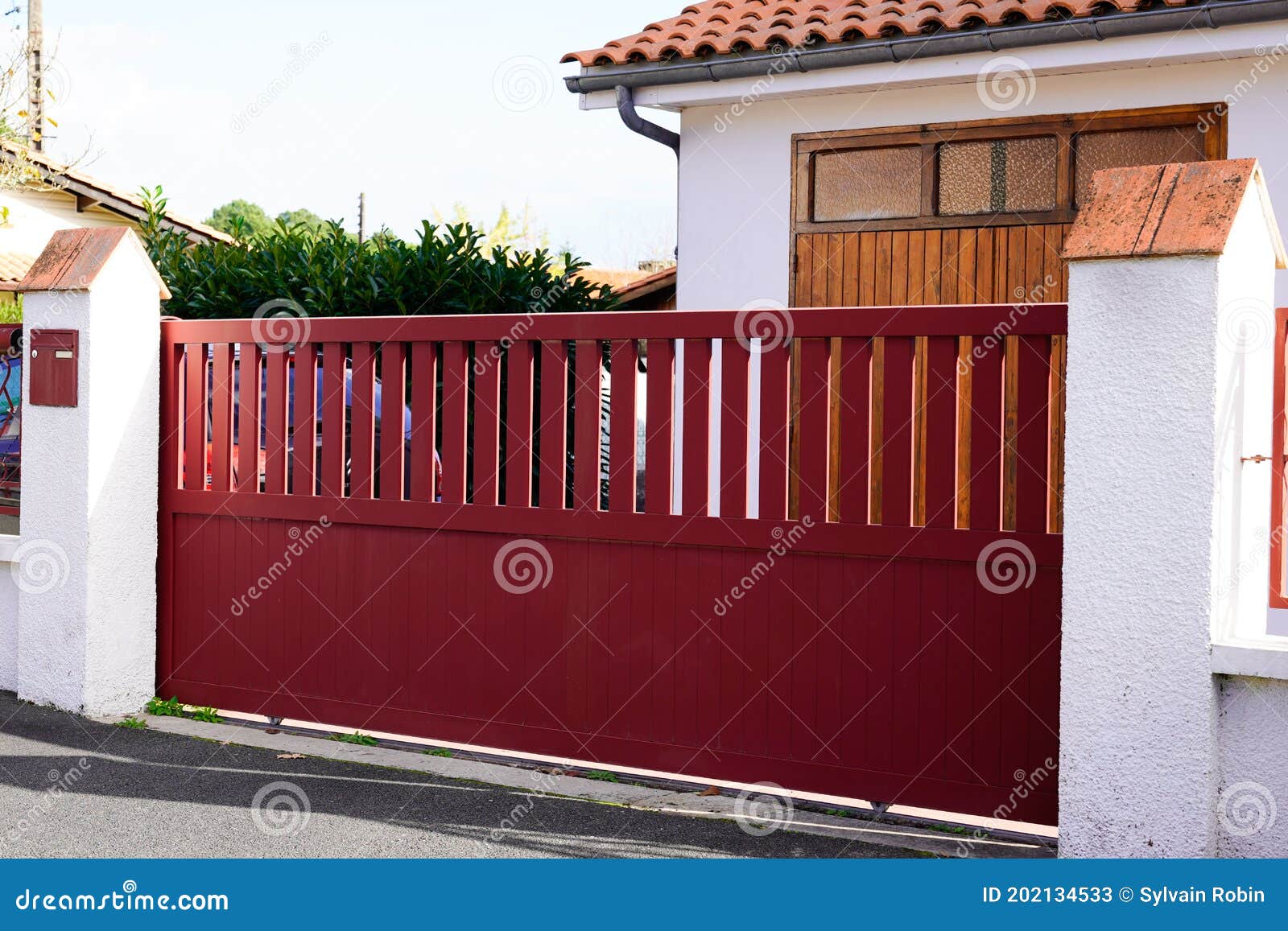 Red Design Classical Home Metal Aluminum Gate Of Modern House Stock Image Image Of Architecture Estate 202134533