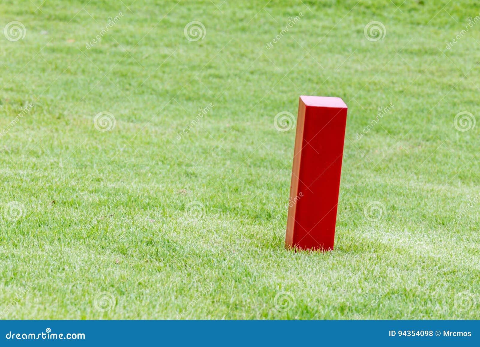 The Red Distance Marker Pole To Inform Range of Golfing with Blu Stock Photo Image of grass