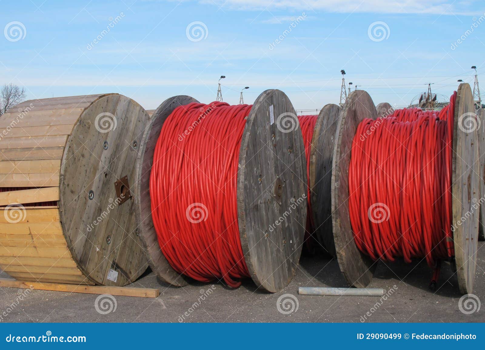 Red Electrical Cable Reels for the Transport of Electricity High Stock