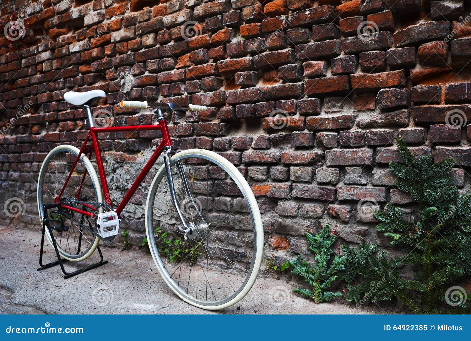 Red Fixie Bike stock image. Image of life, lightweight 64922385