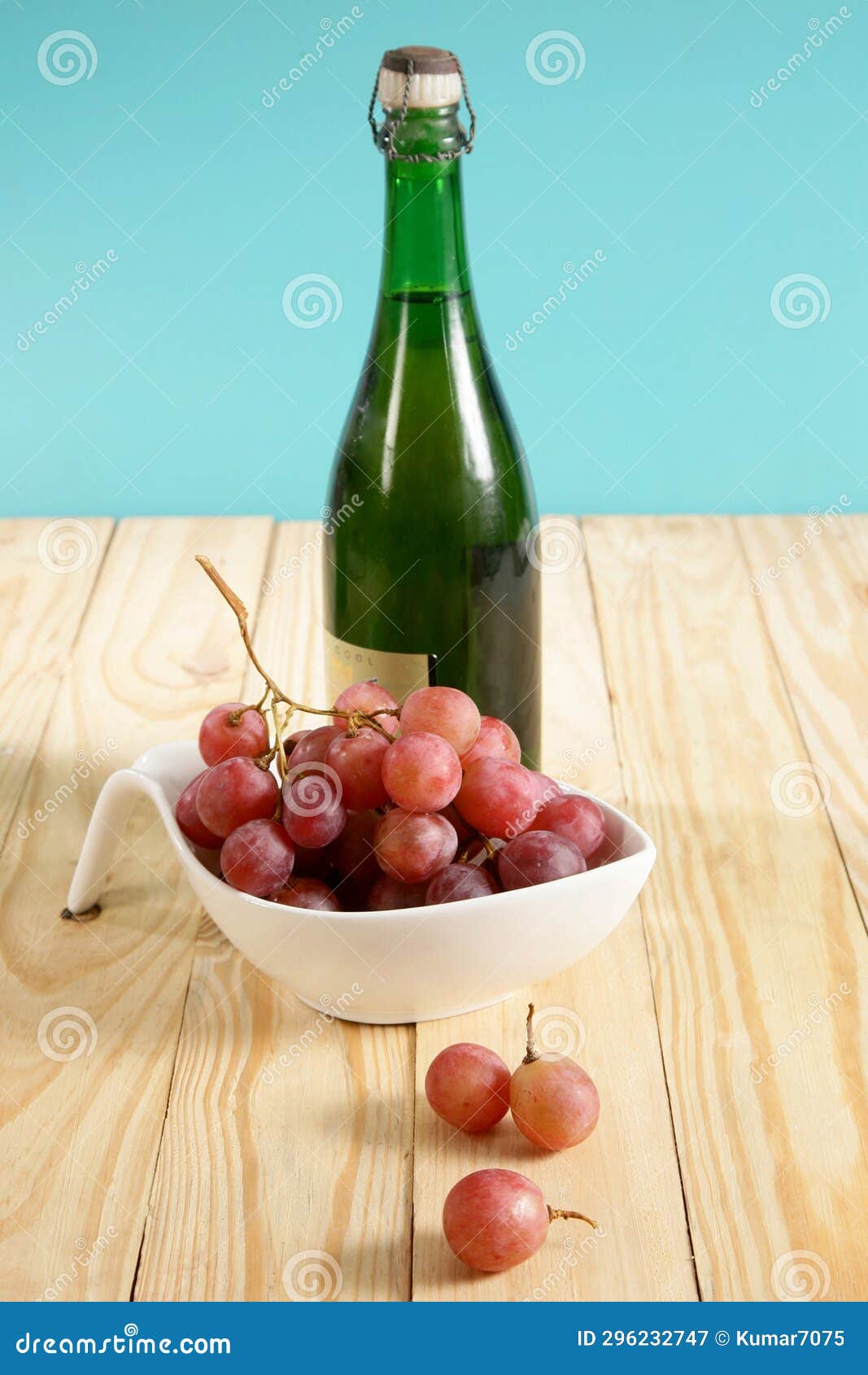 Red Grapes with Bottle stock image. Image of laal, chaat 296232747