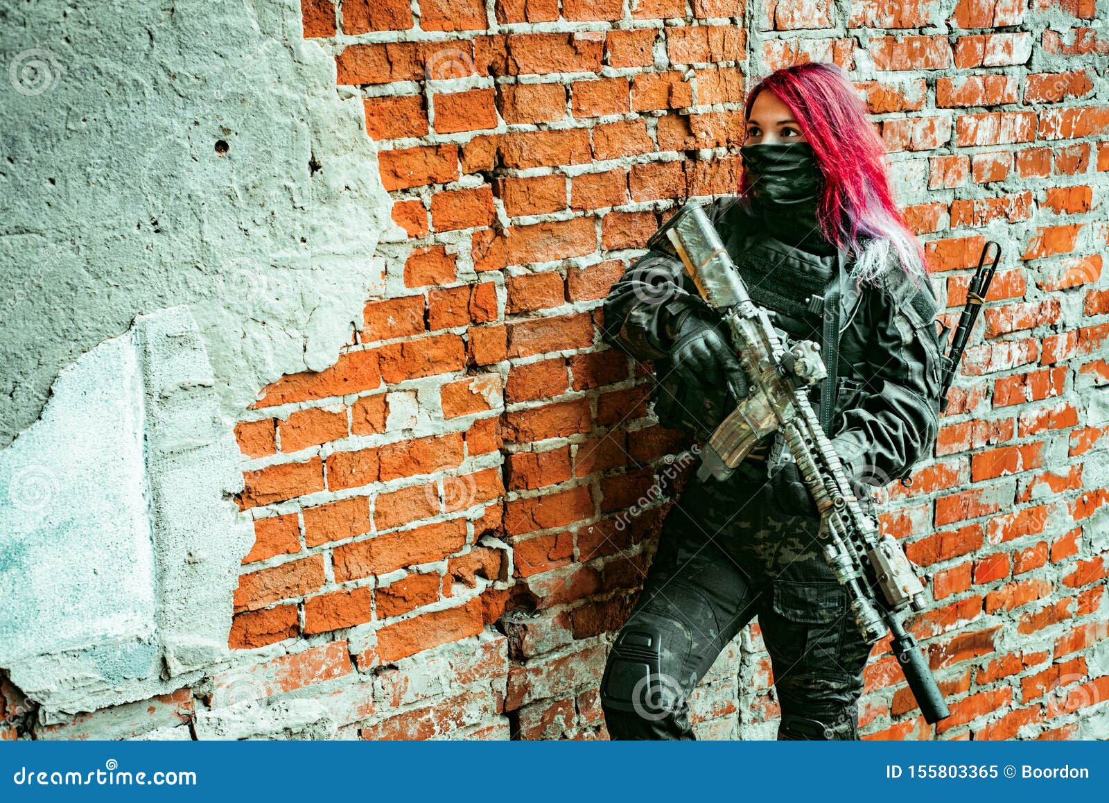 Red-hair Airsoft Woman in Uniform with Machine-gun, Stand beside Brick Wall  Inside Broken Building. Horizontal Background Stock Image - Image of machine,  battle: 155803365