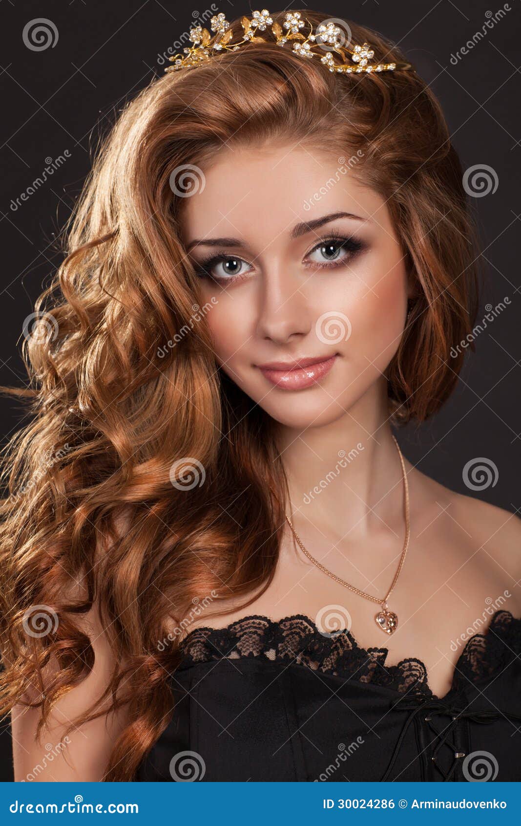 Fashion Woman With Brown Hairs Perfect Skin And Makeup In