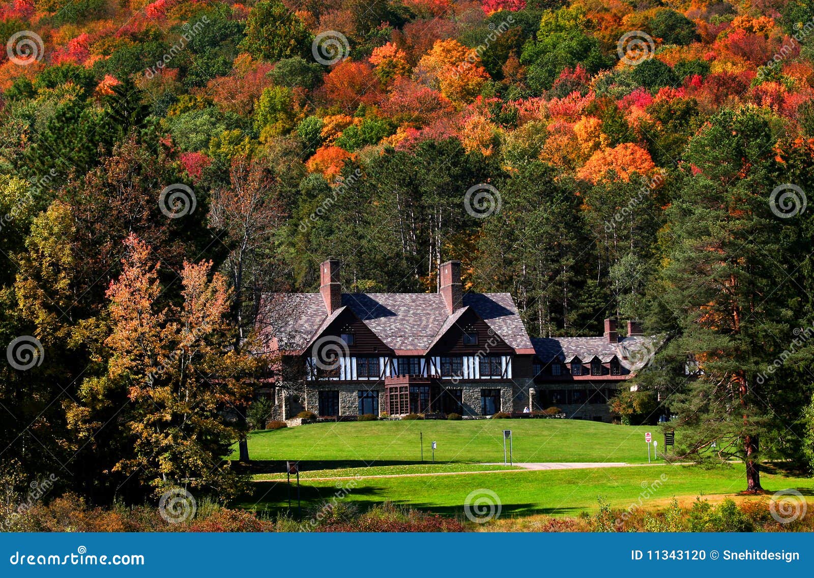 Red House In Allegheny State Park Stock Photo Image 11343120