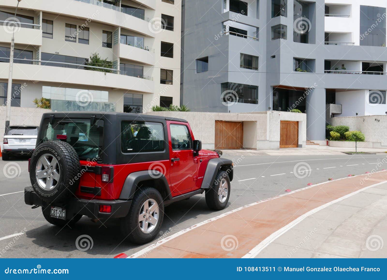 Red Jeep Wrangler Rubicon Parked in Miraflores, Lima Editorial Photo -  Image of outdoors, mint: 108413511