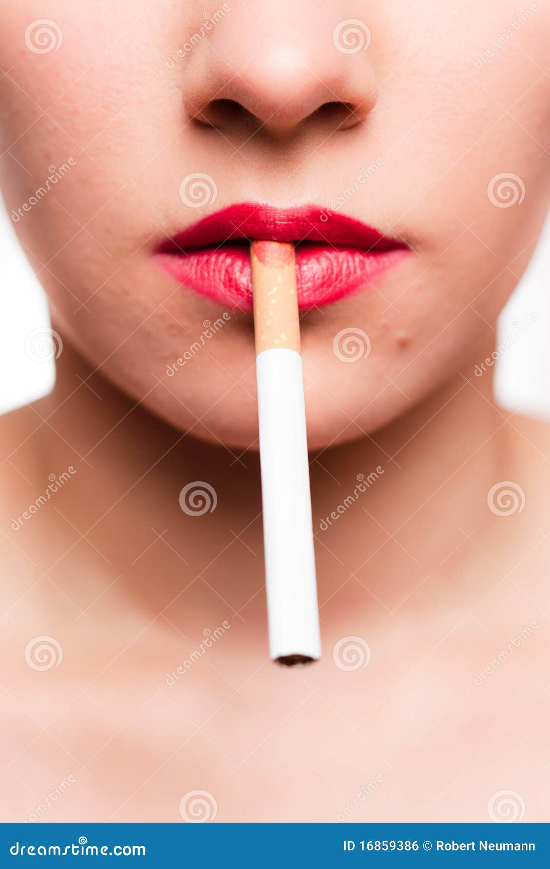 Bright Red Lips Smoking Bright Red Lips Smoking