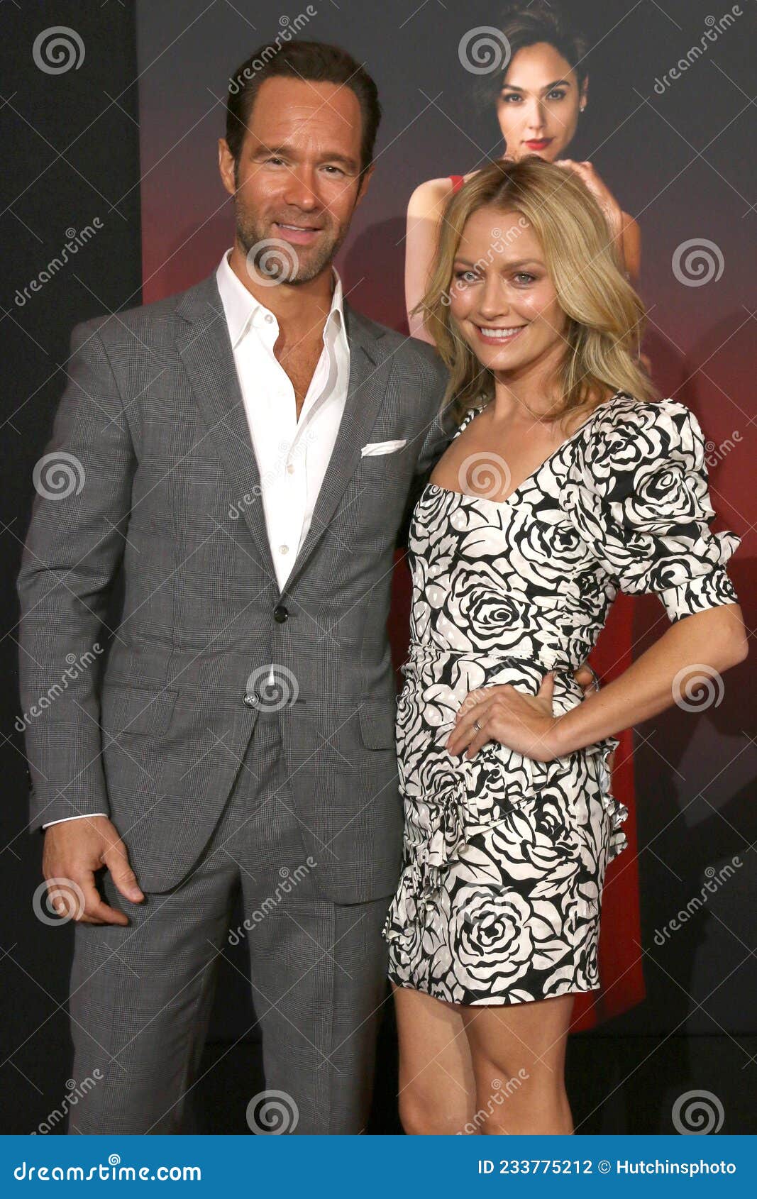 chris diamantopoulos and becki newton