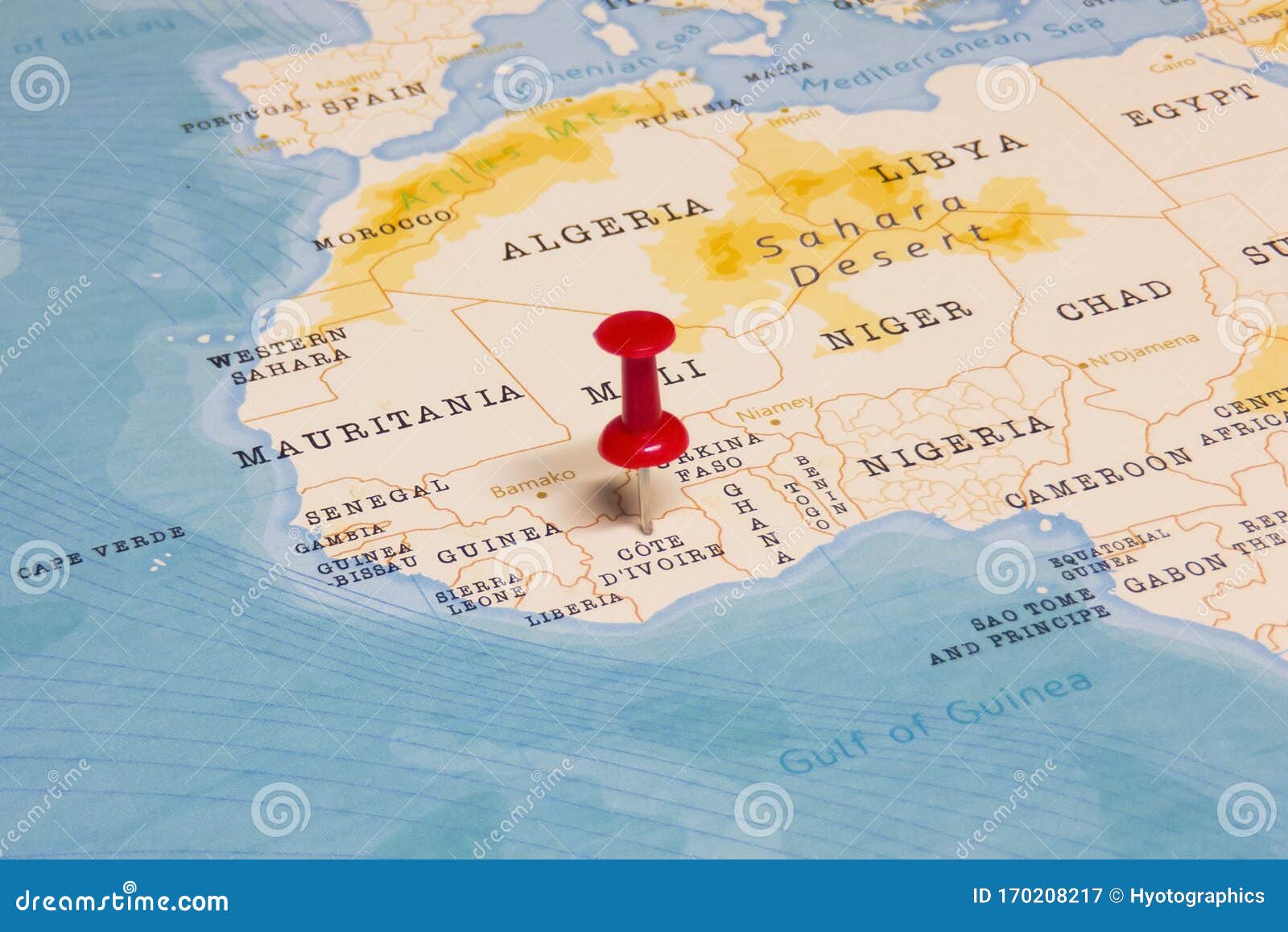 a red pin on cÃÂ´te d`ivoire of the world map